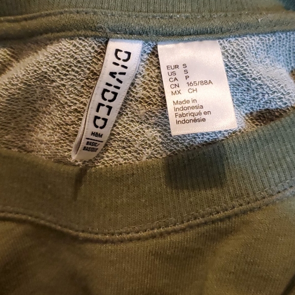 DIVIDED - Olive Green Pullover - Picture 2 of 2
